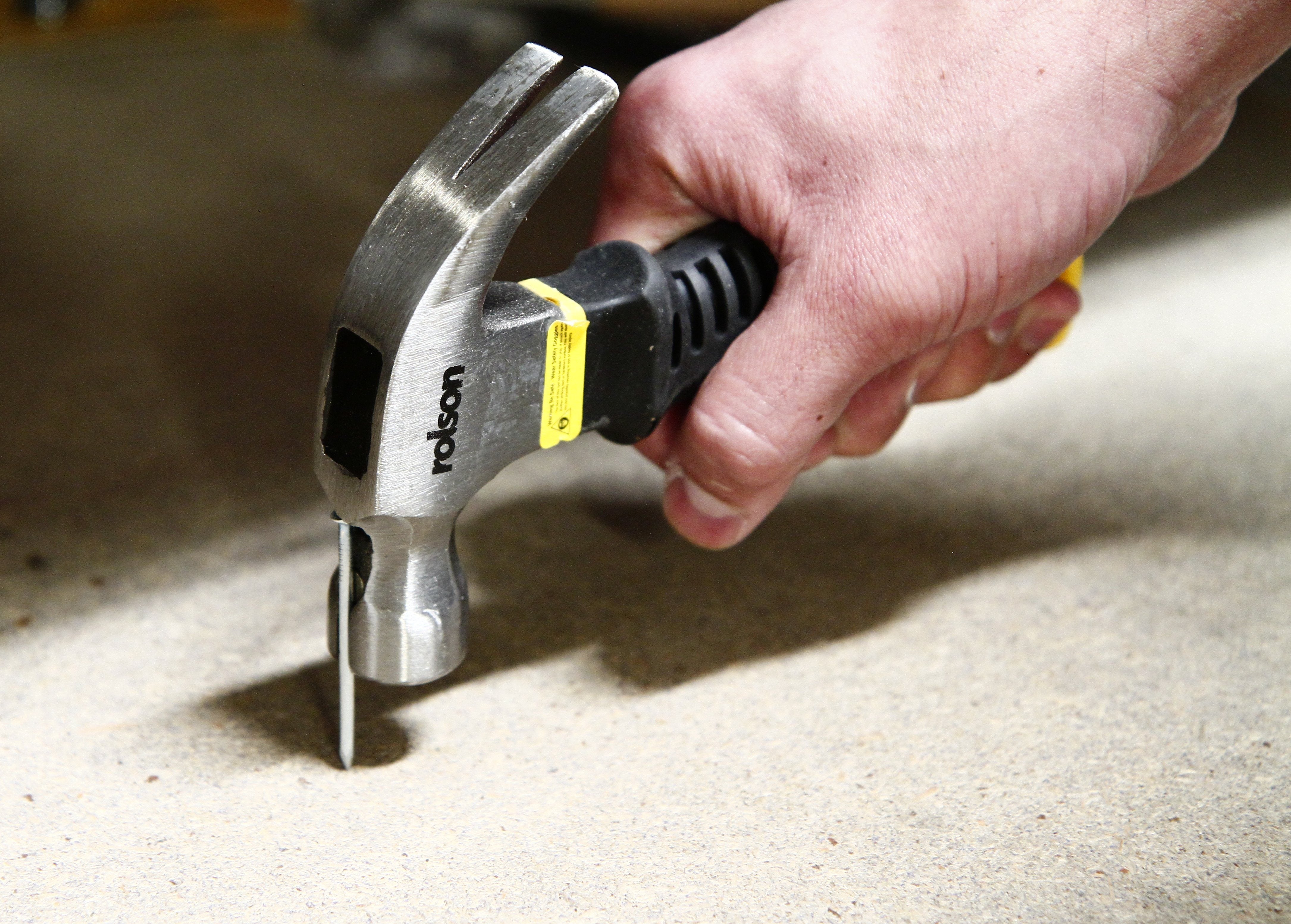 8oz Stubby Claw Hammer (CDU)