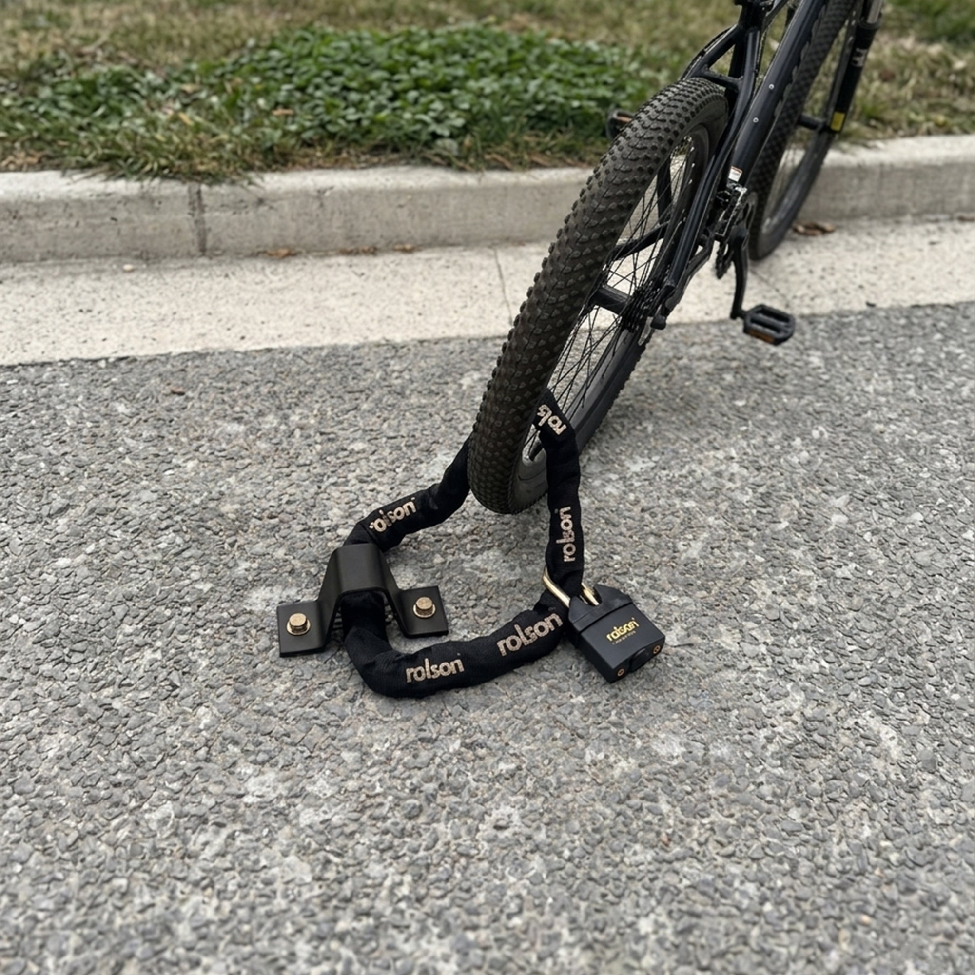 Ground/Wall Chain Anchor
